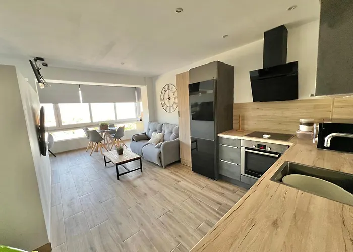 Διαμέρισμα Beachfront - Beachside With Stunning Sea Views