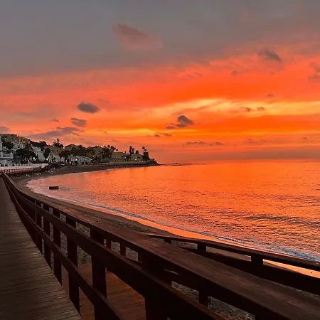 Beachfront - Beachside With Stunning Sea Views * Marbella