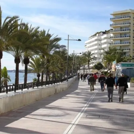 Apartment Beachfront - Beachside With Stunning Sea Views Marbella