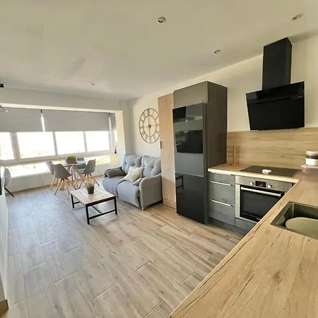 Lejlighed Beachfront - Beachside With Stunning Sea Views