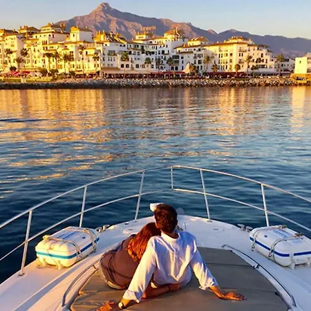 Beachfront - Beachside With Stunning Sea Views Lejlighed Marbella