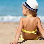 Beachfront - Beachside With Stunning Sea Views Apartman *