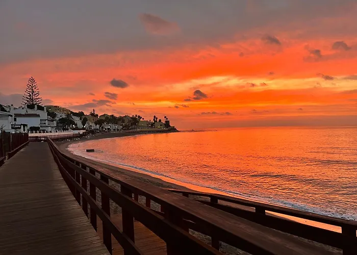 Beachfront - Beachside With Stunning Sea Views * מארבלה