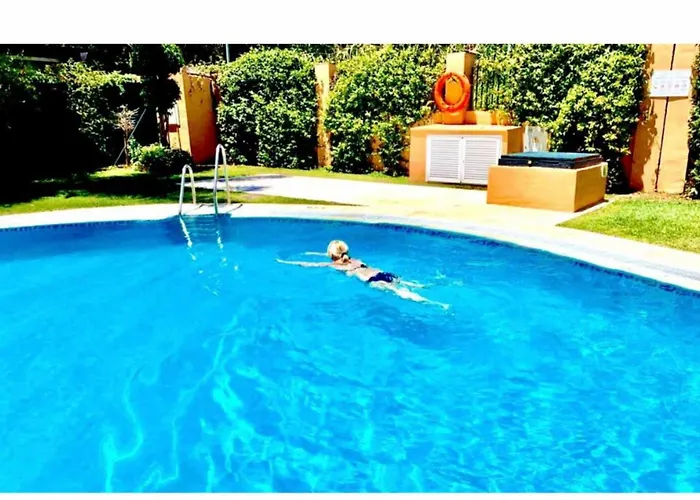 דירה Beachfront - Beachside With Stunning Sea Views